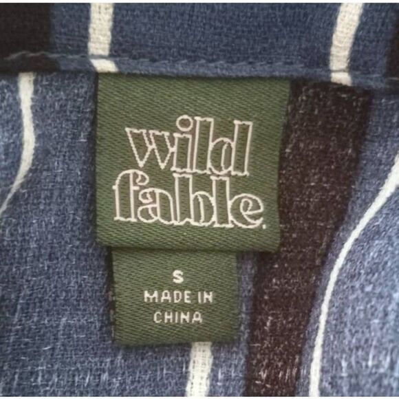 WILD FABLE BLUE/TEAL STRIPE BUTTON DOWN BLOUSE SZ.S EUC. - Picture 6 of 7